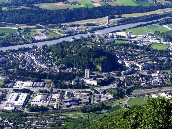 Aide Monte Escalier Monte escalier Montmélian