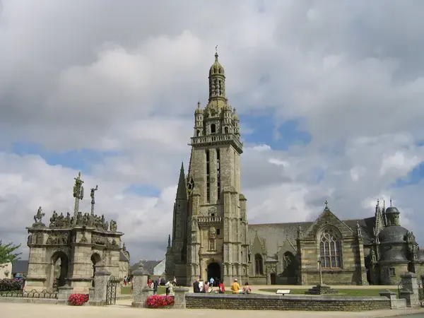 Aide Monte Escalier Monte escalier Pleyben