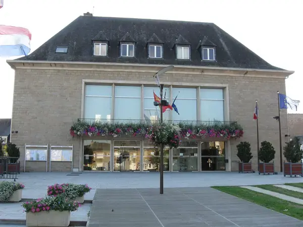 Aide Monte Escalier Monte escalier Saint-Hilaire-du-Harcouët