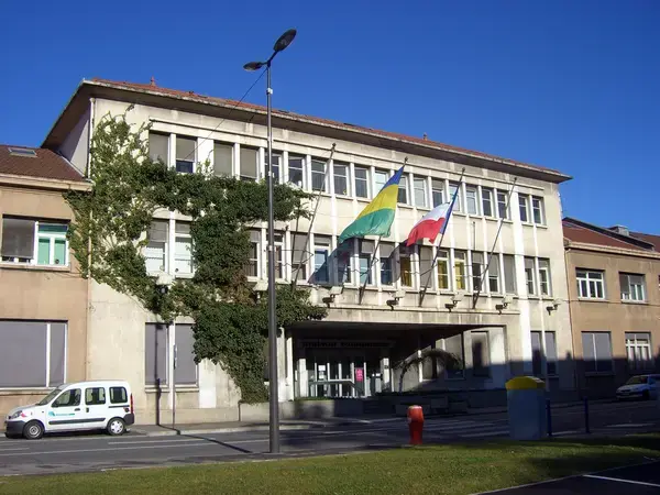 Aide Monte Escalier Monte escalier Saint-Martin-d'Hères