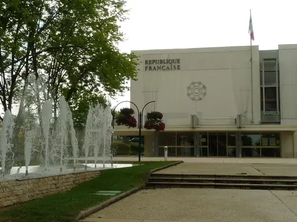Aide Monte Escalier Monte escalier Saint-Yrieix-sur-Charente